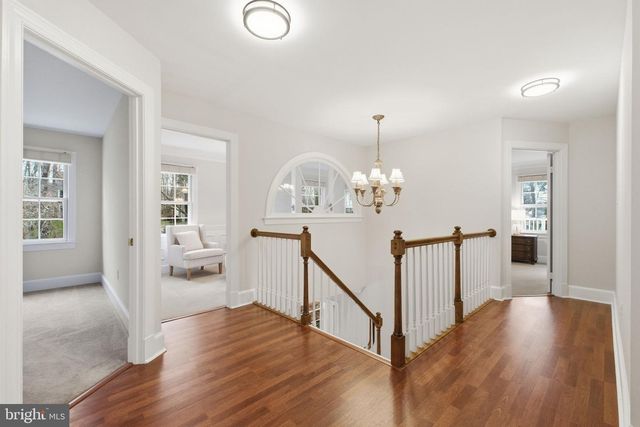 9723 S PARK CIR, Fairfax Station, VA 22039