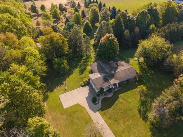 187 S Behnke Road, Coldwater, MI 49036