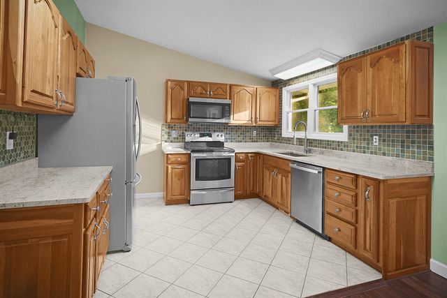 187 S Behnke Road, Coldwater, MI 49036