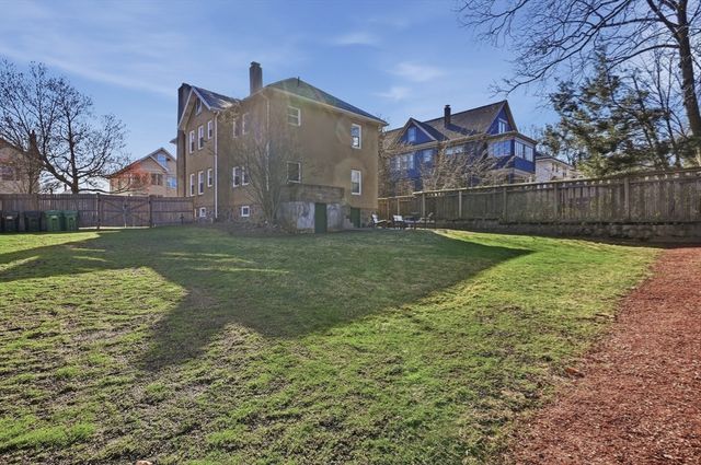 25 Spruce Street 25, Watertown, MA 02472