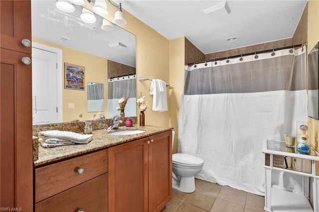 2825 Palm Beach BLVD # 215, Fort Myers, FL 33916