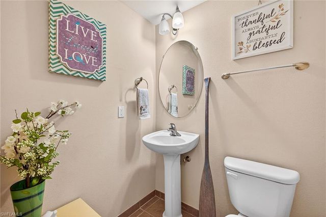 2825 Palm Beach BLVD # 215, Fort Myers, FL 33916