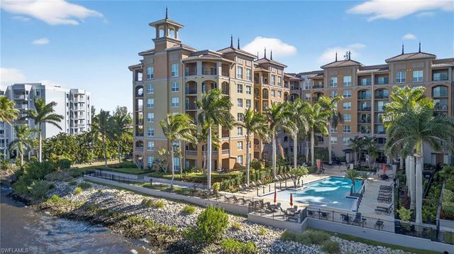 2825 Palm Beach BLVD # 215, Fort Myers, FL 33916