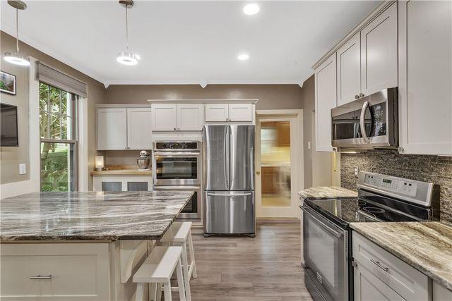 1334 Victoria Ave, New Kensington, PA 15068