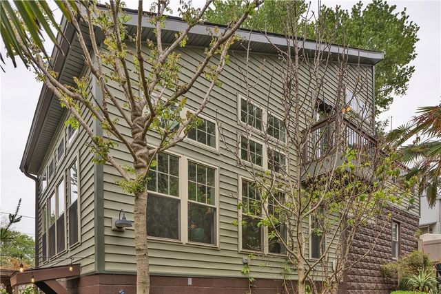 1334 Victoria Ave, New Kensington, PA 15068