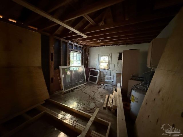 3914 W Gadsden St, Pensacola, FL 32505