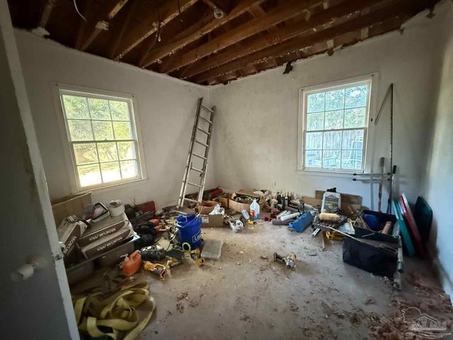 3914 W Gadsden St, Pensacola, FL 32505