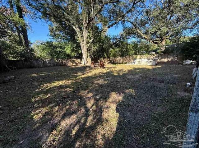 3914 W Gadsden St, Pensacola, FL 32505