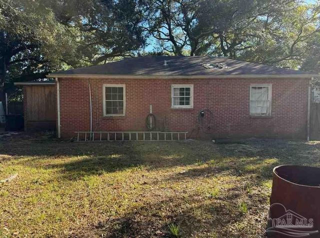 3914 W Gadsden St, Pensacola, FL 32505
