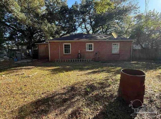 3914 W Gadsden St, Pensacola, FL 32505