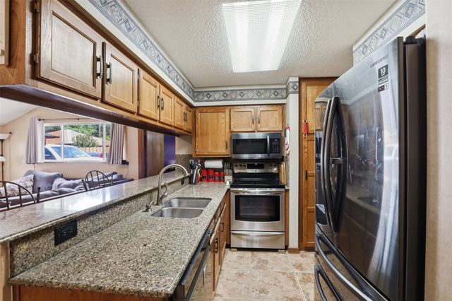 4214 Windhurst Drive, Arlington, TX 76015