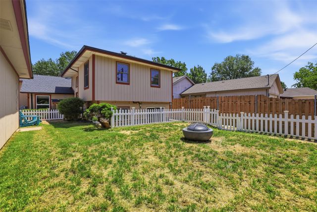 4214 Windhurst Drive, Arlington, TX 76015