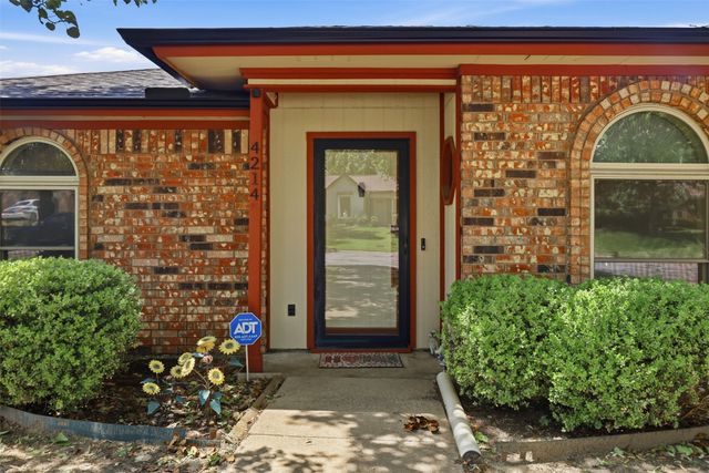 4214 Windhurst Drive, Arlington, TX 76015