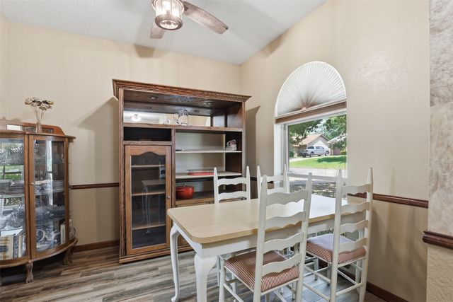 4214 Windhurst Drive, Arlington, TX 76015