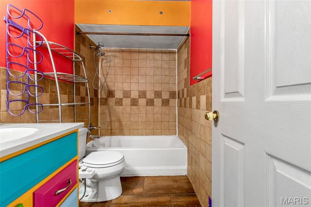 9544 Dana Avenue, Saint Louis, MO 63123