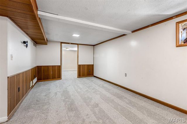 9544 Dana Avenue, Saint Louis, MO 63123