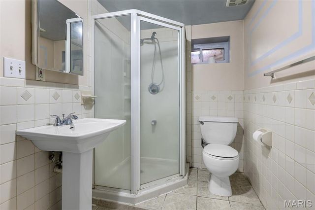 9544 Dana Avenue, Saint Louis, MO 63123