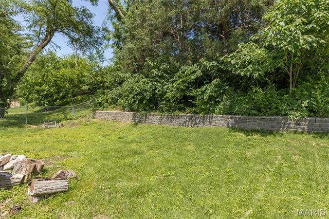 9544 Dana Avenue, Saint Louis, MO 63123