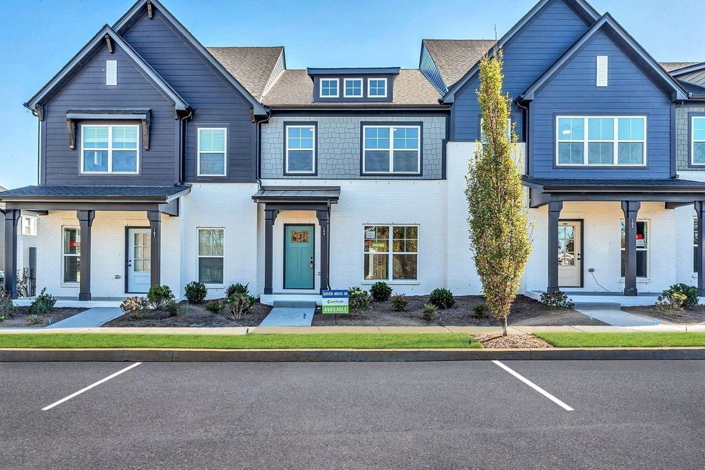 132 Beignet Alley, Hendersonville, TN 37075