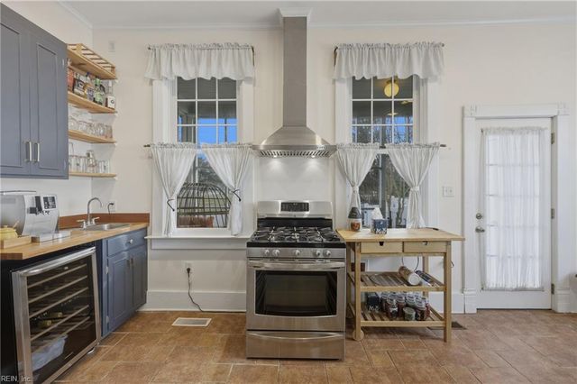 501 N Broad ST, Edenton, NC 27932