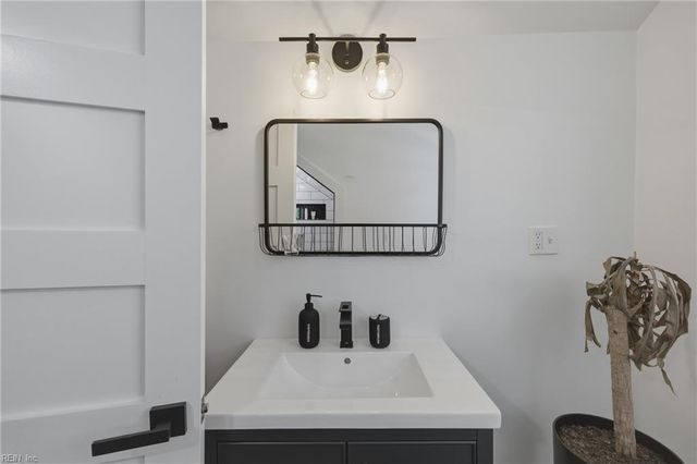 501 N Broad ST, Edenton, NC 27932