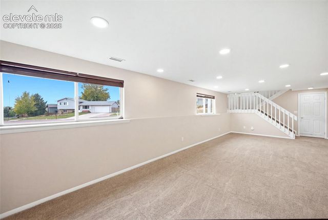 6735 Blue River Way, Colorado Springs, CO 80911
