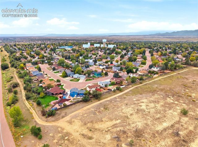 6735 Blue River Way, Colorado Springs, CO 80911