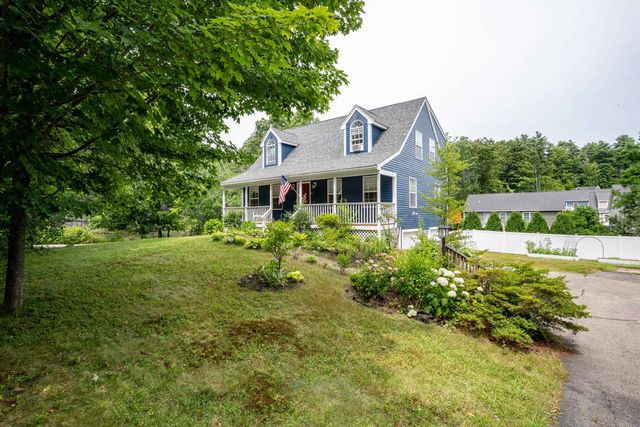 18 Leathers Lane, Dover, NH 03820