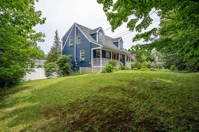 18 Leathers Lane, Dover, NH 03820