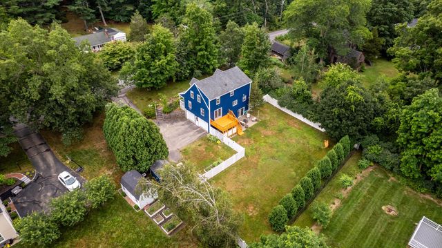 18 Leathers Lane, Dover, NH 03820