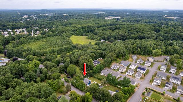18 Leathers Lane, Dover, NH 03820