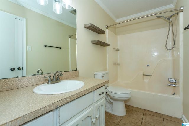 1039 OAK BOULEVARD, Moody, AL 35004