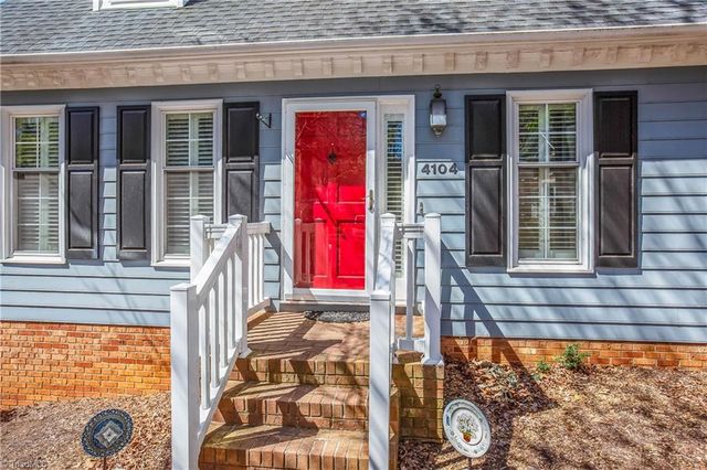 4104 Moss Brook Drive, Winston-salem, NC 27127