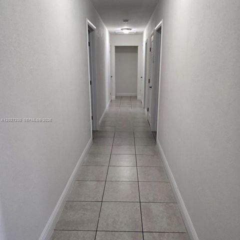 10245 SW 68th St 10245, Miami, FL 33173