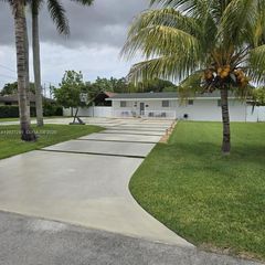 10245 SW 68th St 10245, Miami, FL 33173