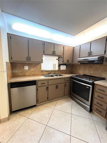 12035 NE 2nd Ave A302, North Miami, FL 33161