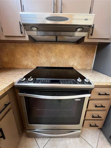 12035 NE 2nd Ave A302, North Miami, FL 33161