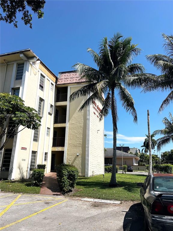 12035 NE 2nd Ave A302, North Miami, FL 33161
