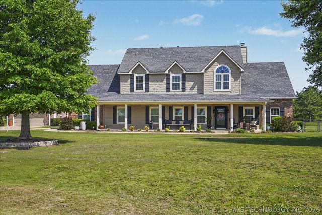 2406 E Fairfield Court, Oologah, OK 74053