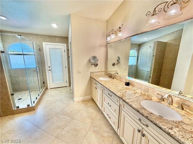 1300 Premier Court, Las Vegas, NV 89117