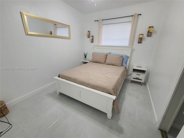 20520 NE 15th Ave, Miami, FL 33179