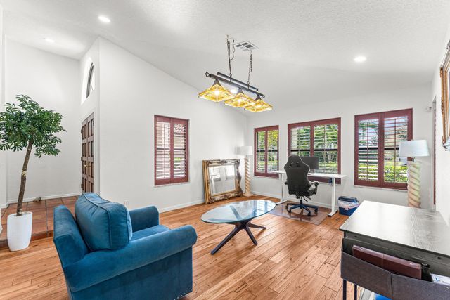 3897 Sherwood Boulevard, Delray Beach, FL 33445