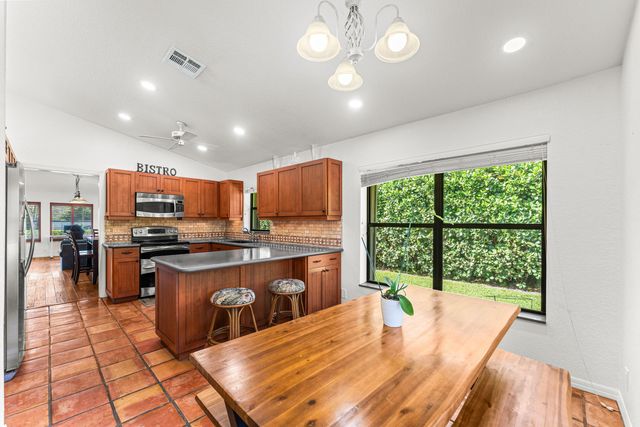 3897 Sherwood Boulevard, Delray Beach, FL 33445