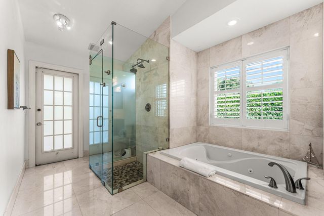 3897 Sherwood Boulevard, Delray Beach, FL 33445