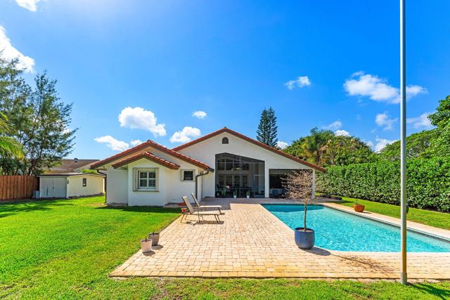 3897 Sherwood Boulevard, Delray Beach, FL 33445