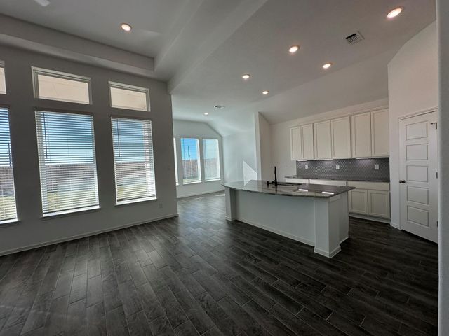 1048 Apple Ridge Road, Magnolia, TX 77355