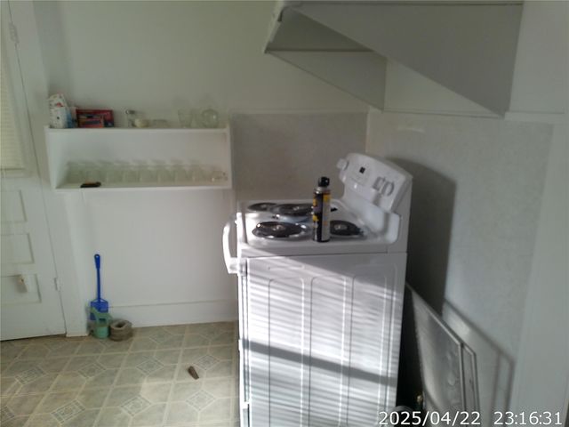 504 Camp Street, Alleyton, TX 78935