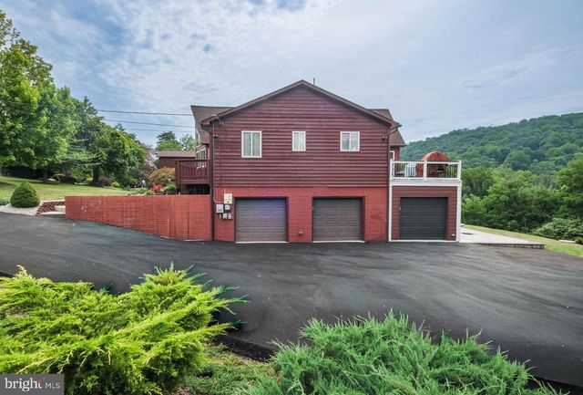 17 OWENS CT, Front Royal, VA 22630