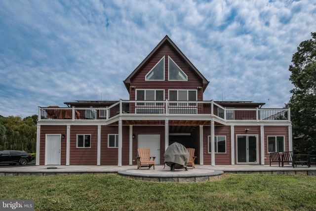 17 OWENS CT, Front Royal, VA 22630