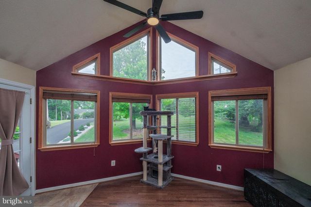 17 OWENS CT, Front Royal, VA 22630
